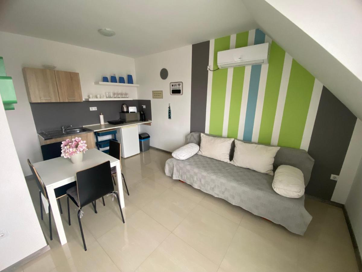 Lexi Family Apartman Apartamento Hajdúszoboszló Exterior foto